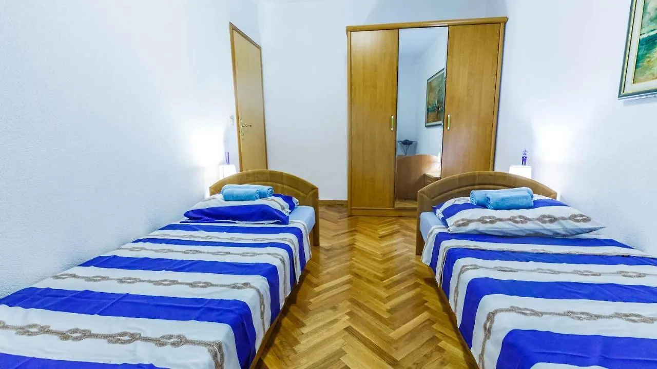 Apartment Diracca Malinska